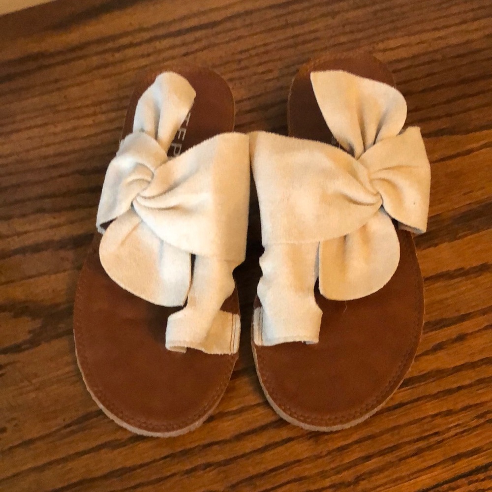 Summer sandals